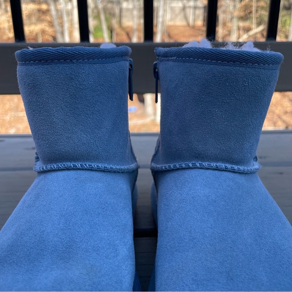 NWOB Koolabura by UGG Koola Mini boots in Coast Blur size 4 kids - Picture 5 of 15